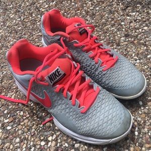 Nike Tennis Shoes